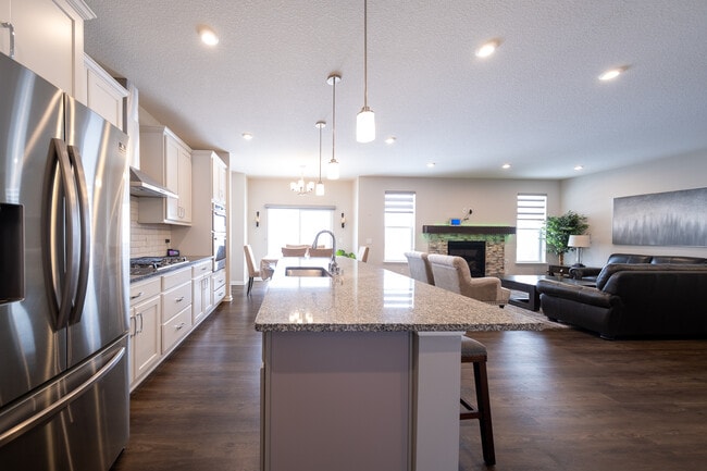 Photo - 7772 184th St W