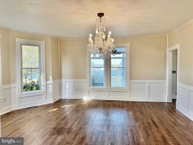 Photo - 48600 Deep Cove Ln