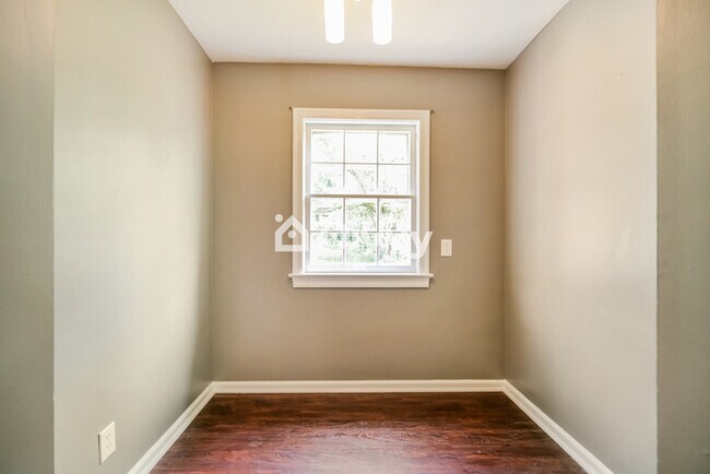 Photo - 2167 12th St SW, Akron, OH 44314