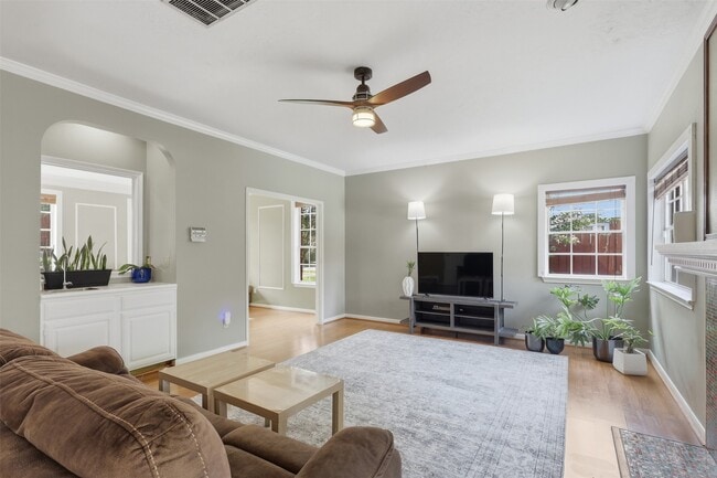 Photo - 2114 Gentryside Dr