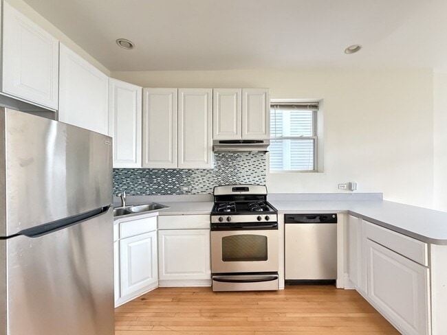 Photo - 3446 N Bell Ave Unit 1