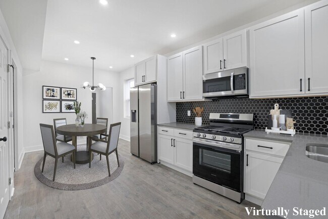 Photo - 272 S 22nd St