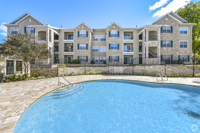 Building Photo - Acclaim at South Congress Rental