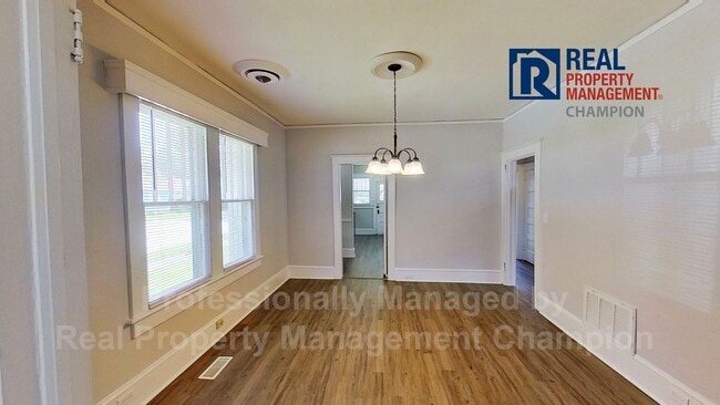 Photo - Charming 3 BD/1 BA Home with Fresh Updates...