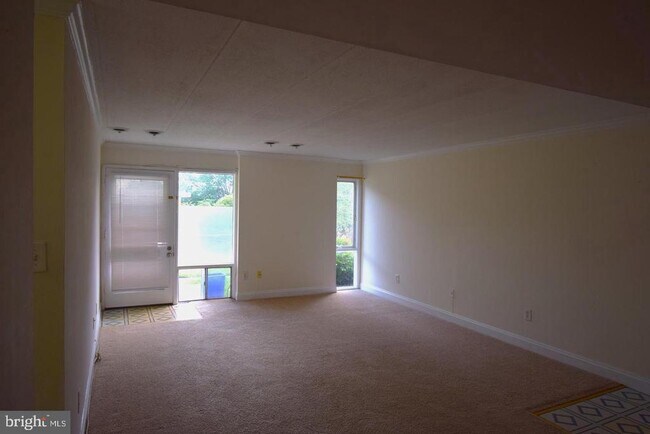Photo - 2635 Fort Farnsworth Rd Unit 267
