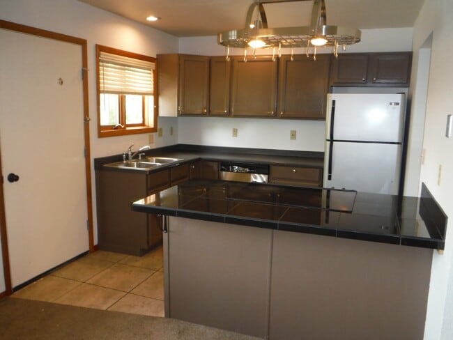 Photo - 4 Bedroom Condo- Close to MSU and Downtown Bozeman!