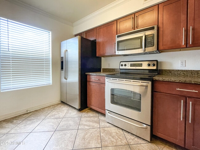 Photo - 2025 E CAMPBELL Ave Unit 312