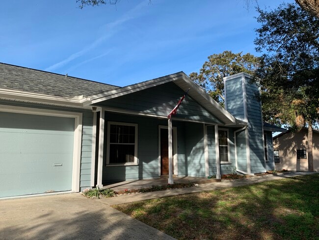 Building Photo - 51 Concord Dr Rental
