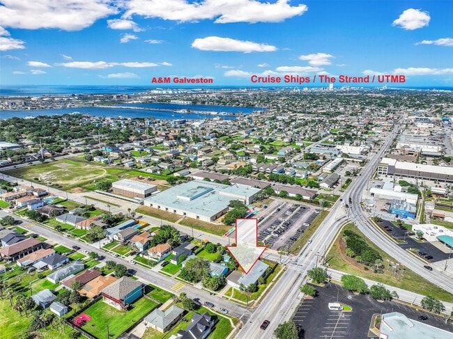 Photo - 2328 Wimcrest St