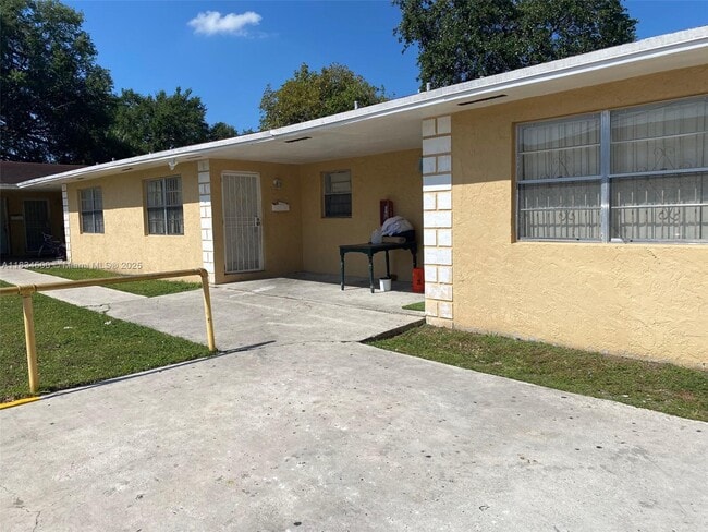 Photo - 2154 NW 61st St Apartment Unit 1