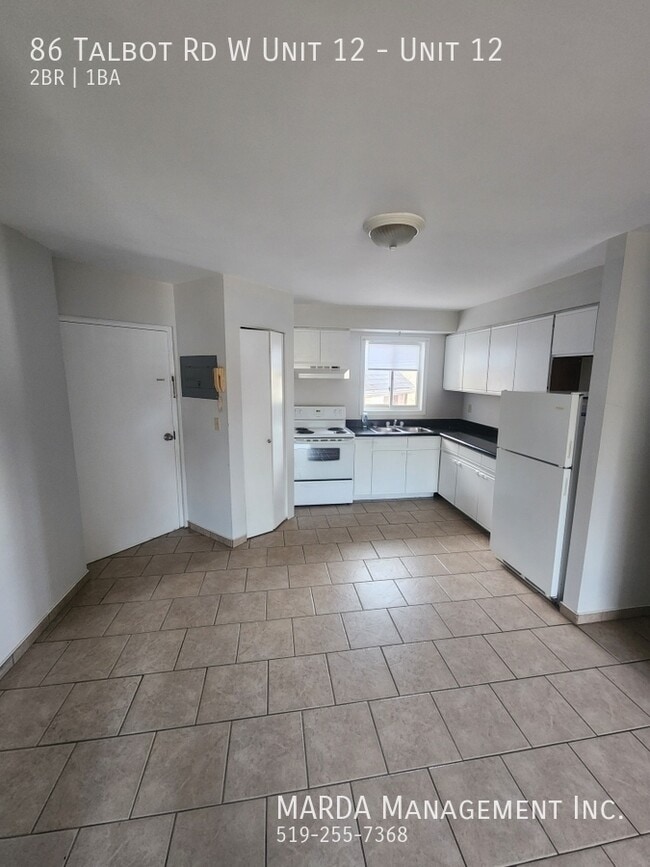Photo - CHARMING 2 BED/ 1 BATH APT IN WHEATLEY + HYDRO & WATER Unité 12