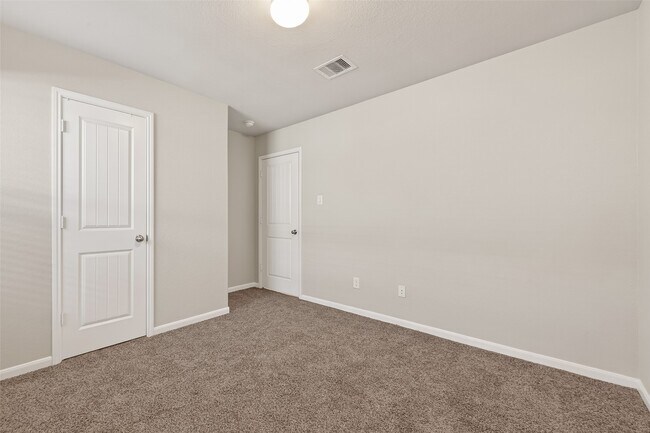 Photo - 7558 Highland Chase Dr