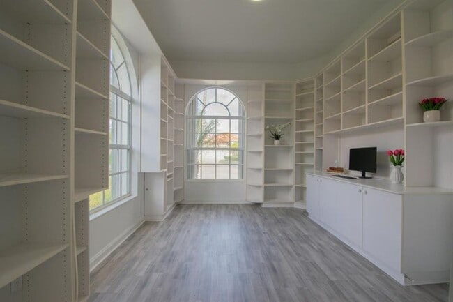Photo - 7046 Fish Creek Ln