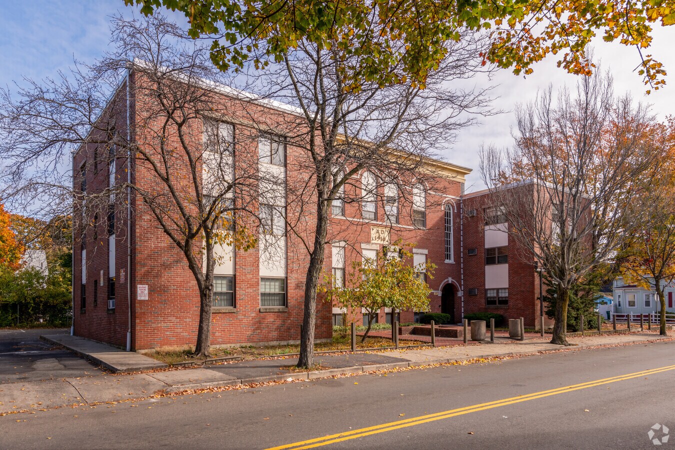 Photo - 505-509 Chatham St