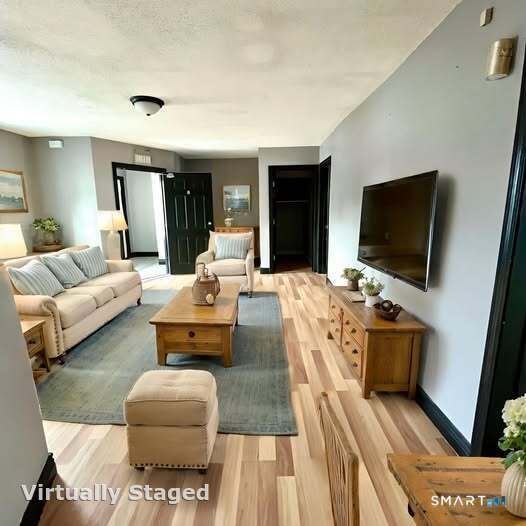 Photo - 7 Market Ln Unit C