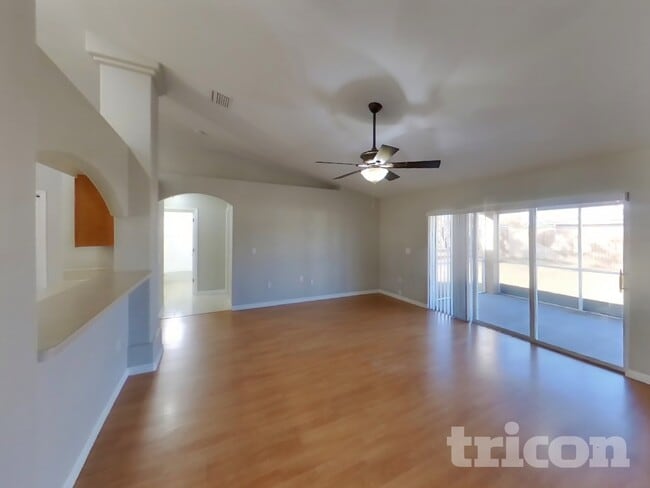 Photo - 2319 Estill Ave