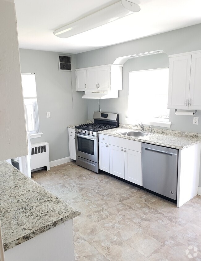 Building Photo - 2801 Bauernwood Ave Unit First Floor Rental