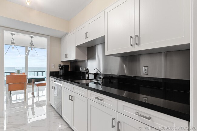 Photo - 5550 N Ocean Dr Unit 5c