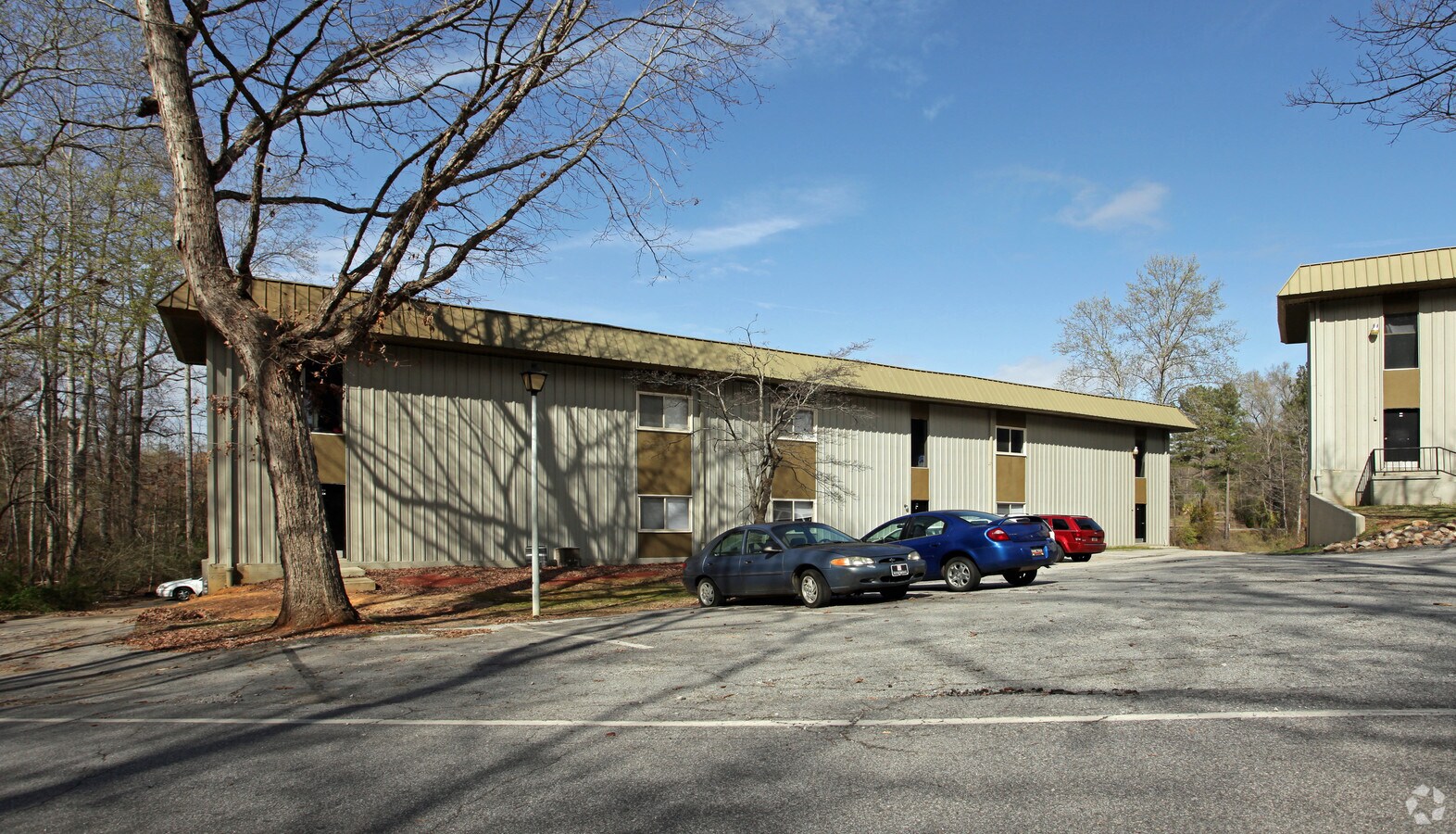 Photo - Parkside Village Apartments