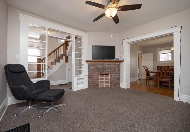 Photo - 1317 Forest Ct