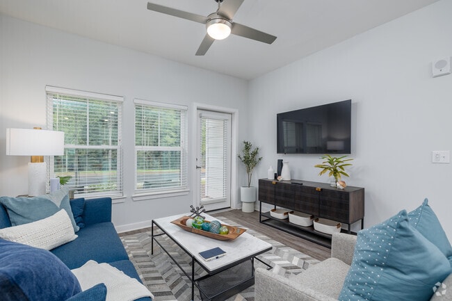 1BR, 1BA - 756SF - Living Room - Story Mt. Zion