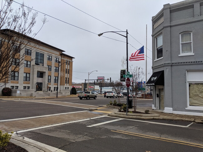Photo - Commercial or residential loft unit available in Historic Downtown Russellville