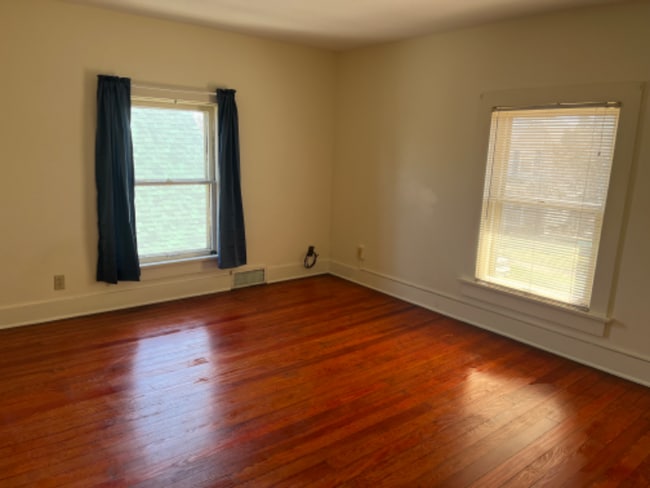 Photo - 1407 Columbia Ave Unidad 2