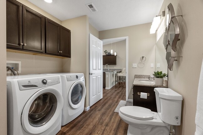 Photo - Redwood Reynoldsburg