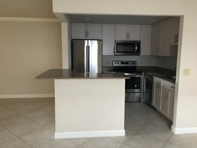 Photo - 486 Brittany K