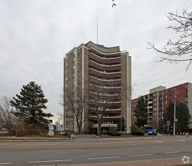 Building Photo - Ivory Towers