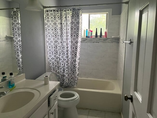 Photo - 1159 Aurora Ct