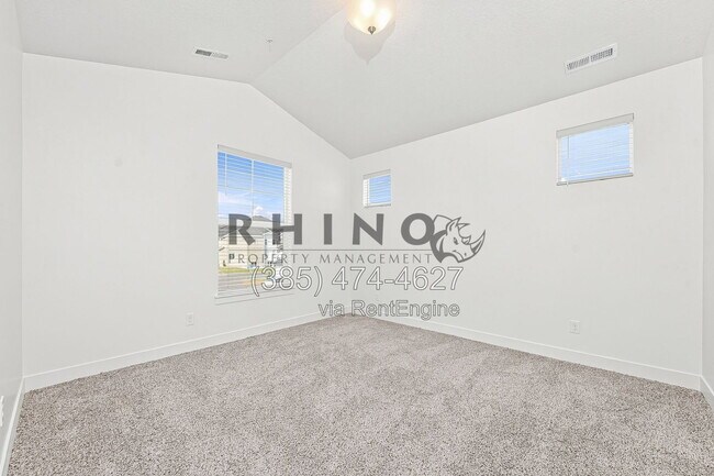 882 Coulsen Dr