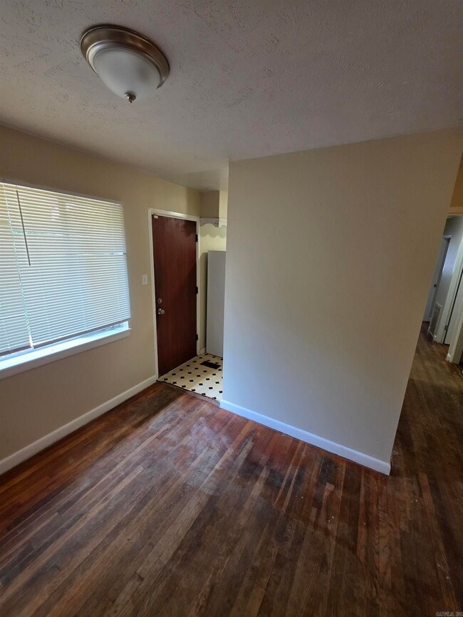 Photo - 89 Broadmoor Dr