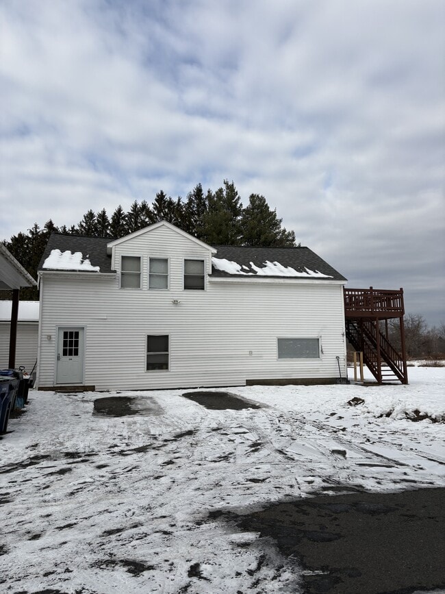 Building Photo - 206 Belchertown Rd