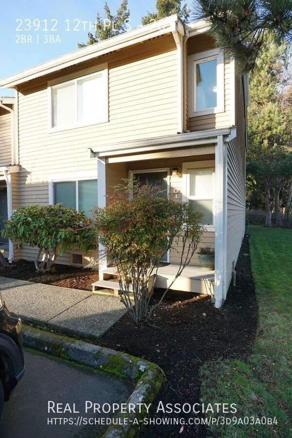 Spacious 2 Bedroom 2.5 Bathroom Townhouse ... - Spacious 2 Bedroom 2.5 Bathroom Townhouse ...