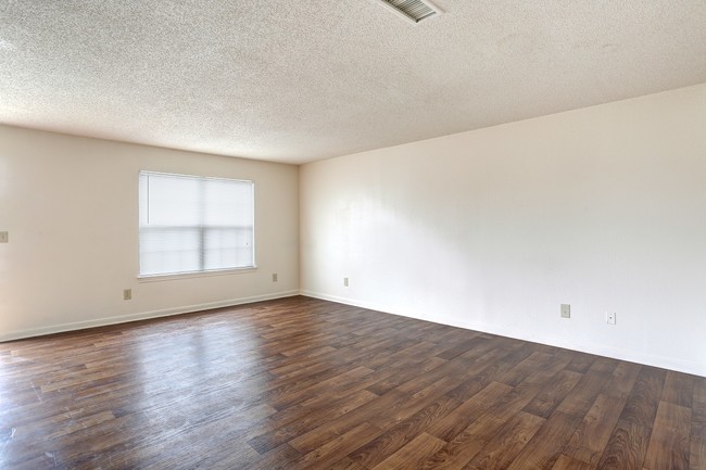 Rutherford Pointe Townhomes