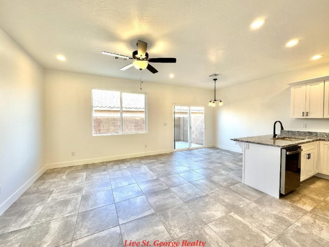 Photo - 345 N 2480 W