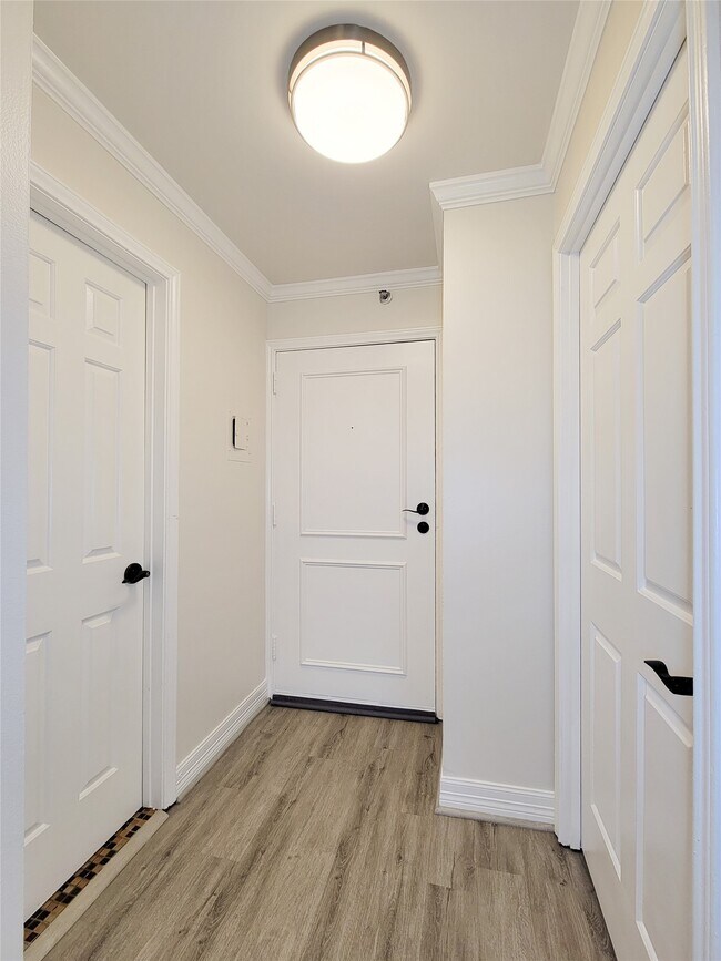 Photo - 3525 Sage Rd Unit 515