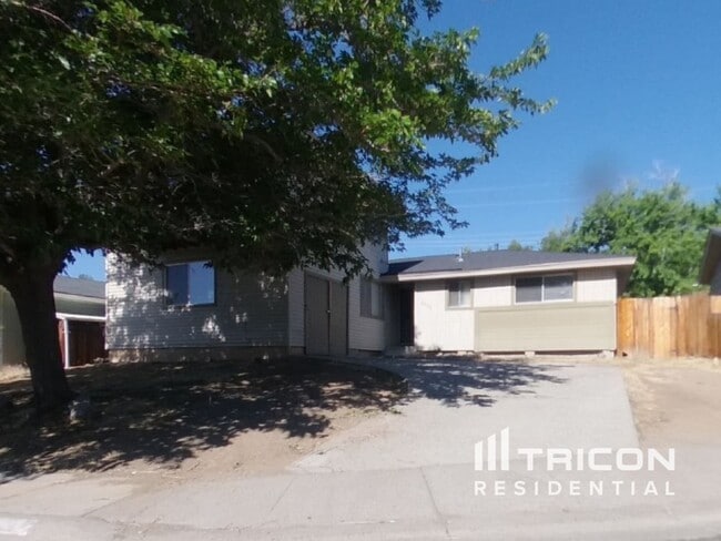 Photo - 3045 Slater Ct