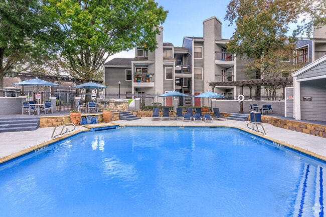 Building Photo - Parc at South Green Rental