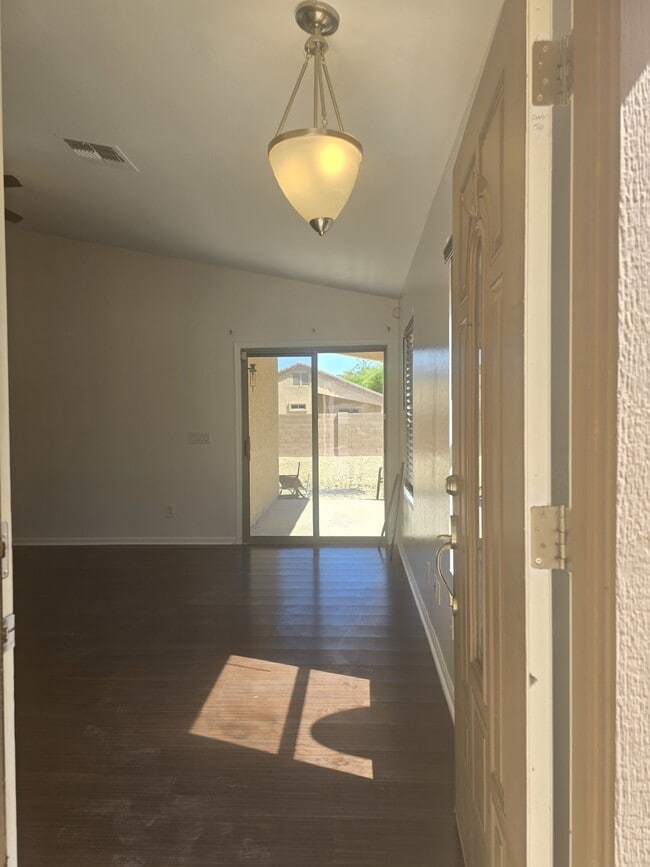 Photo - Heartland Ranch Gem