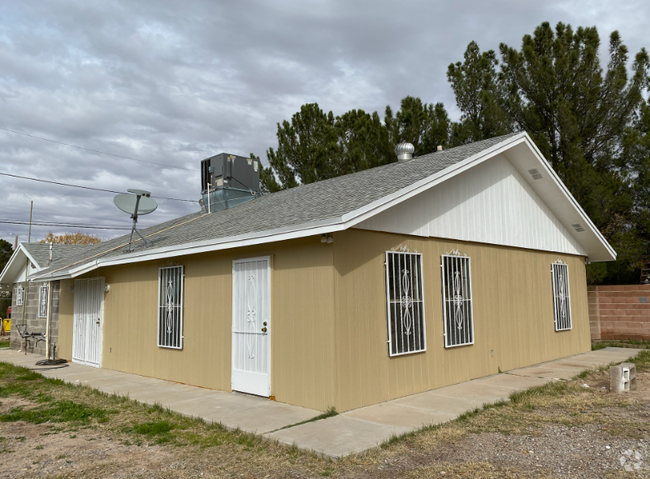 Building Photo - 653 Artesano Rd Rental