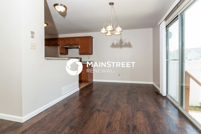 Photo - 3 Bedroom Pet-Friendly Home in Florissant,...