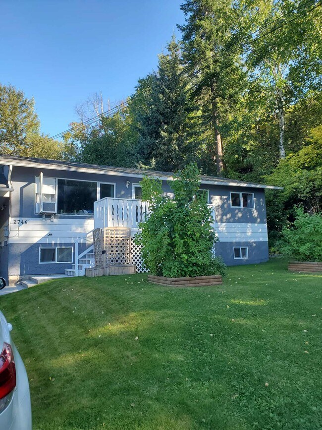 Building Photo - 300-130-3002746 Quince St