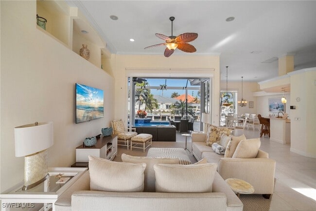 Photo - 409 Waterleaf Ct