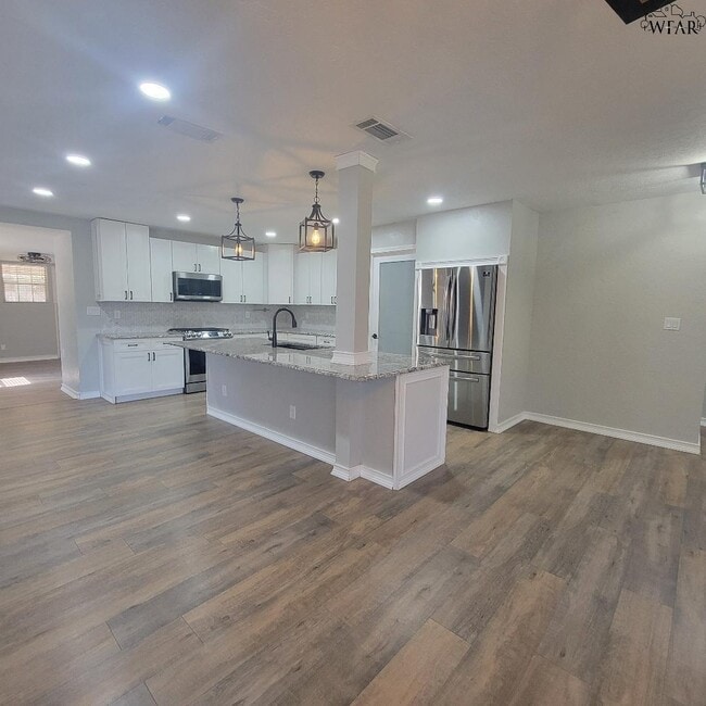 Photo - 4444 Phillips Dr