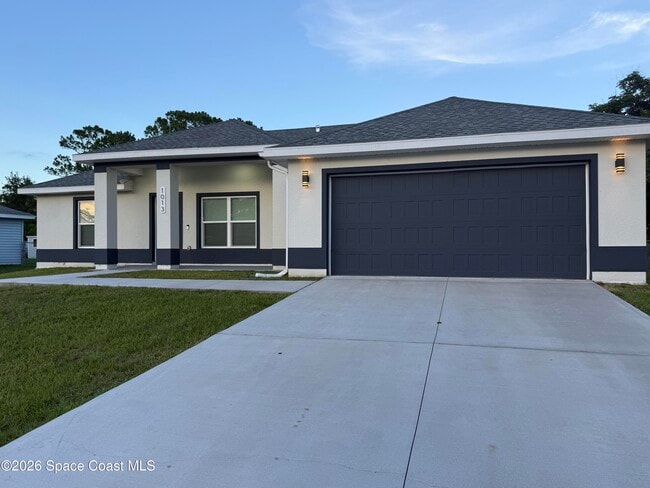 Photo - 1013 Hammacher Ave SW