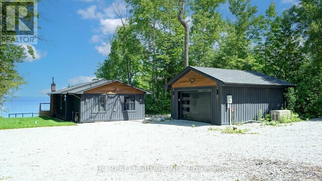 Photo - 456 Silver Birch Dr