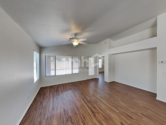 Photo - 2037 N 107th Dr