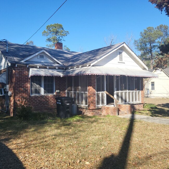 128 Wrightsville Ave